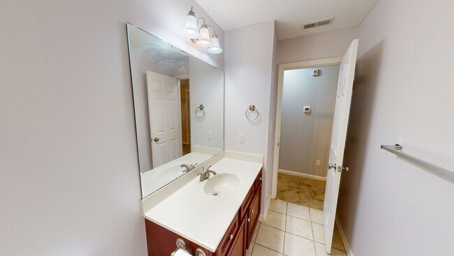Building Photo - 4 Bedrooms in Established Hope Mills Commu...