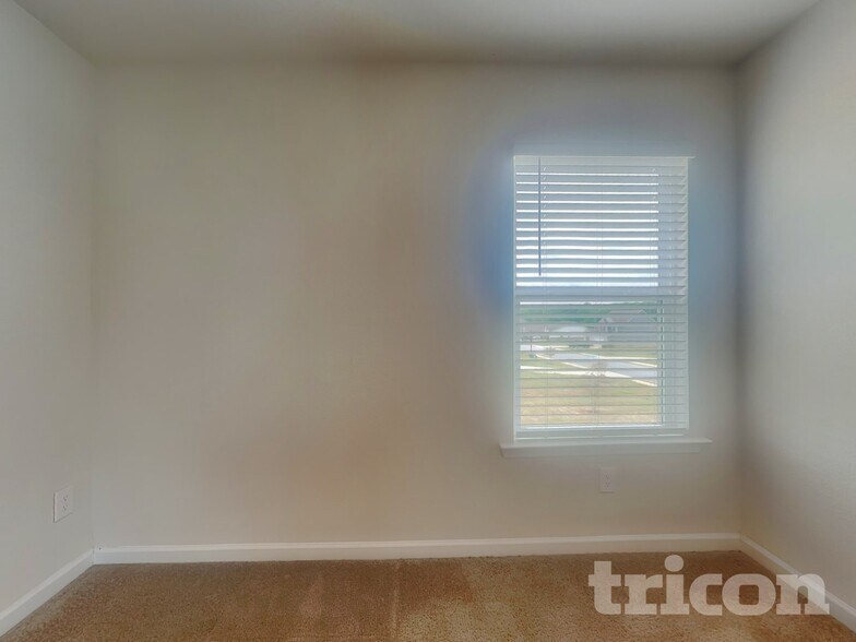 Building Photo - 1317 Deutz Dr