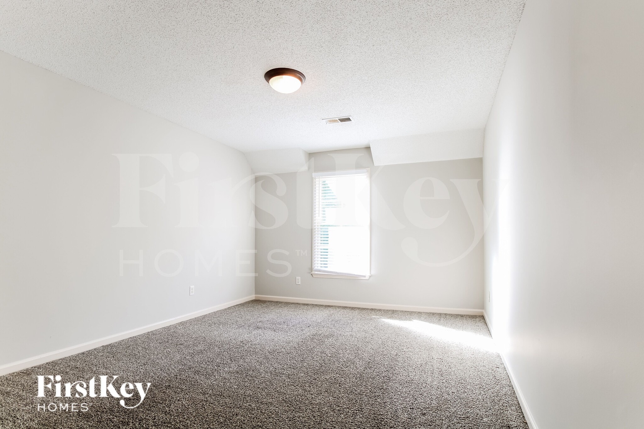 Building Photo - 9410 Afton Grove Rd