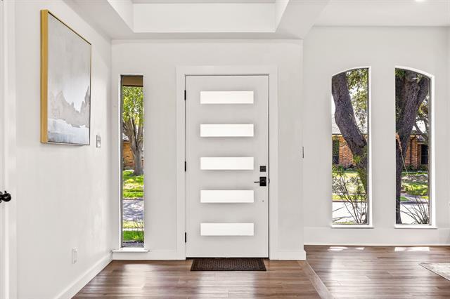 Building Photo - 2205 Timberwood