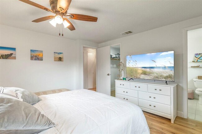 Building Photo - 2586 Auburn Blvd