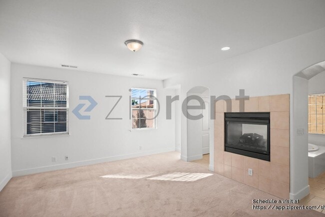 Building Photo - 207 Barcelona Dr