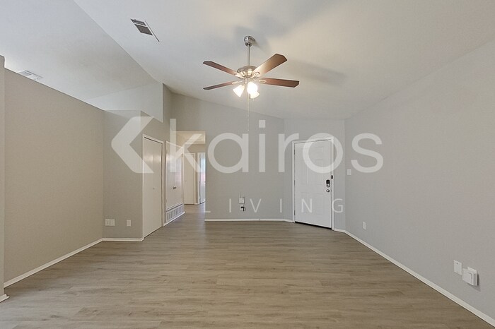 Building Photo - 2805 Forest Creek Dr