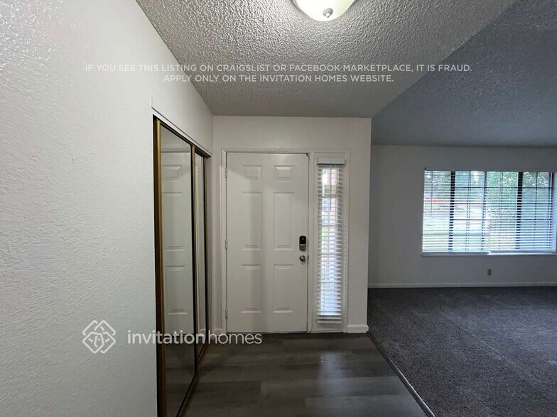 Building Photo - 7905 Wintergreen Dr