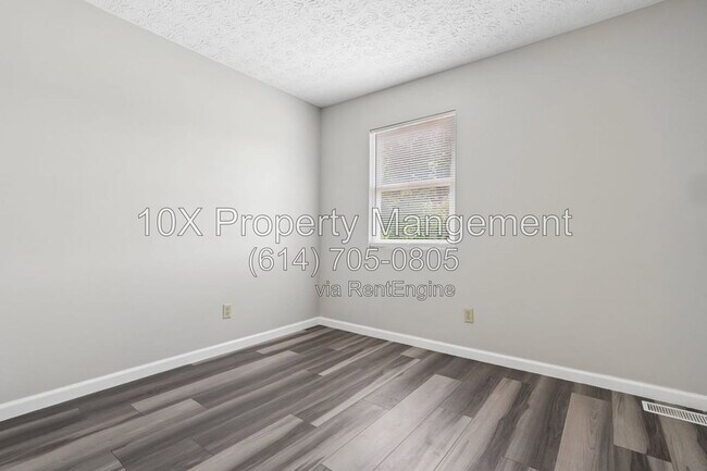 Building Photo - 1015 Lockbourne Rd