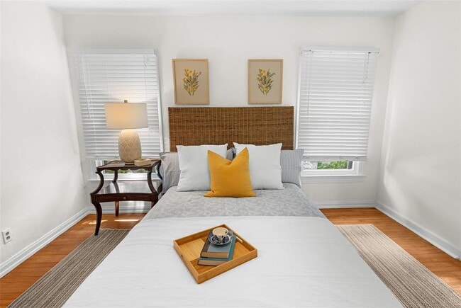 Building Photo - 2108 Rountree Dr