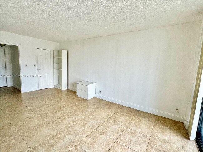 Building Photo - 801 Three Islands Boulevard