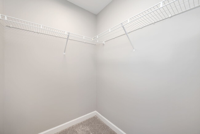 Building Photo - 748 Washington Ave