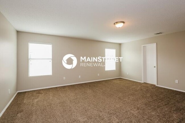 Building Photo - 5 Bedroom Pet-Friendly Home in Fort Worth, TX with Main Street Renewal