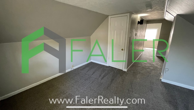 Building Photo - 3 Bedroom Cape Cod