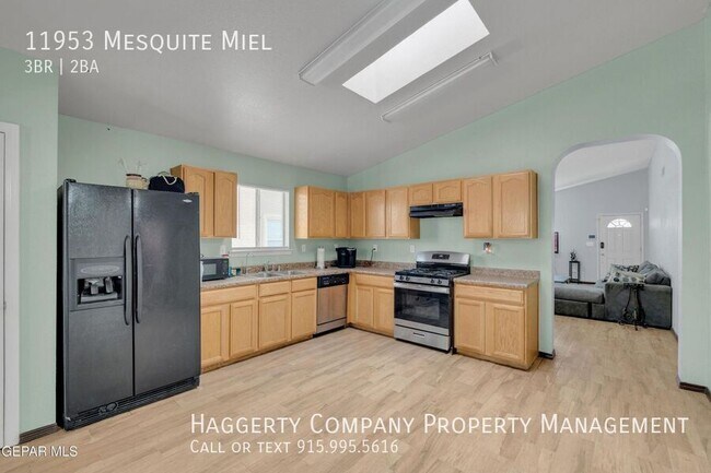 Building Photo - 11953 Mesquite Miel Dr