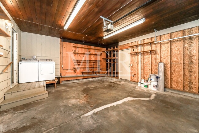 Building Photo - 18007 113th Ave SE