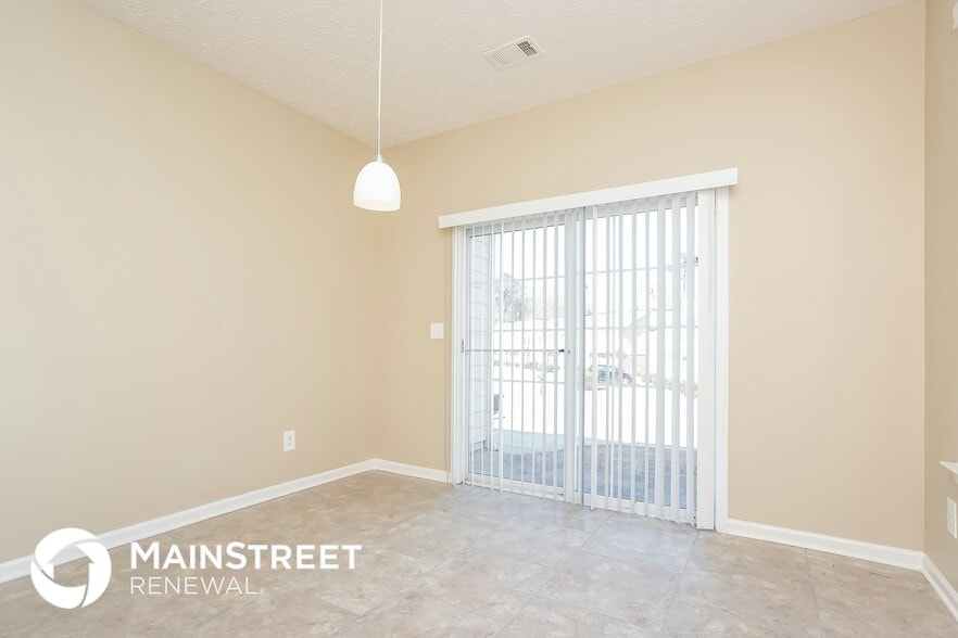 Building Photo - 4910 Heritage Cir