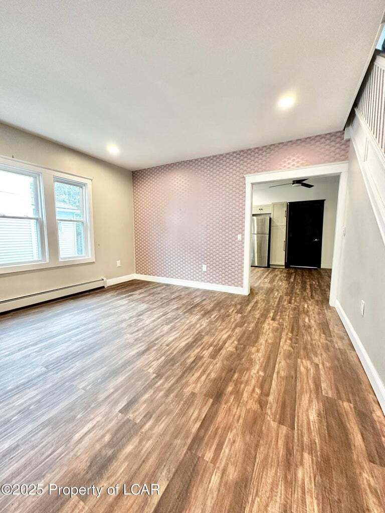 Building Photo - 44 Shoemaker St