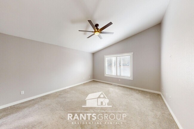 Building Photo - Move in Ready! Renovated 2-bed, 2-bath Rambler in Lacey!