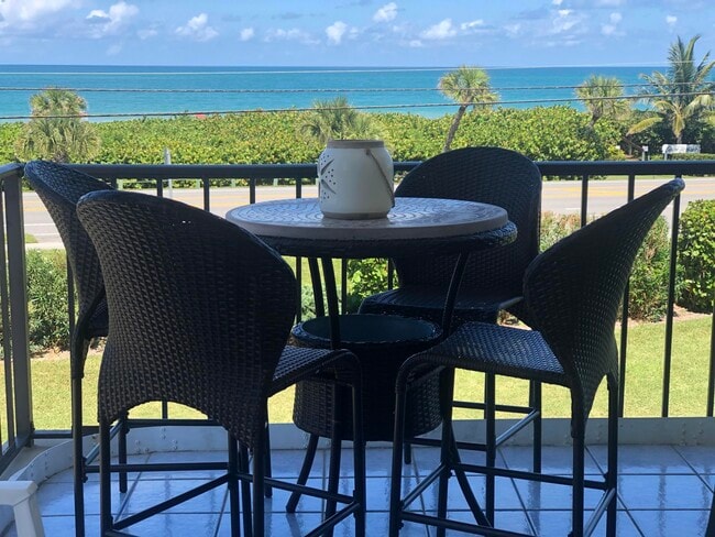 Building Photo - 5159 N Hwy A1A