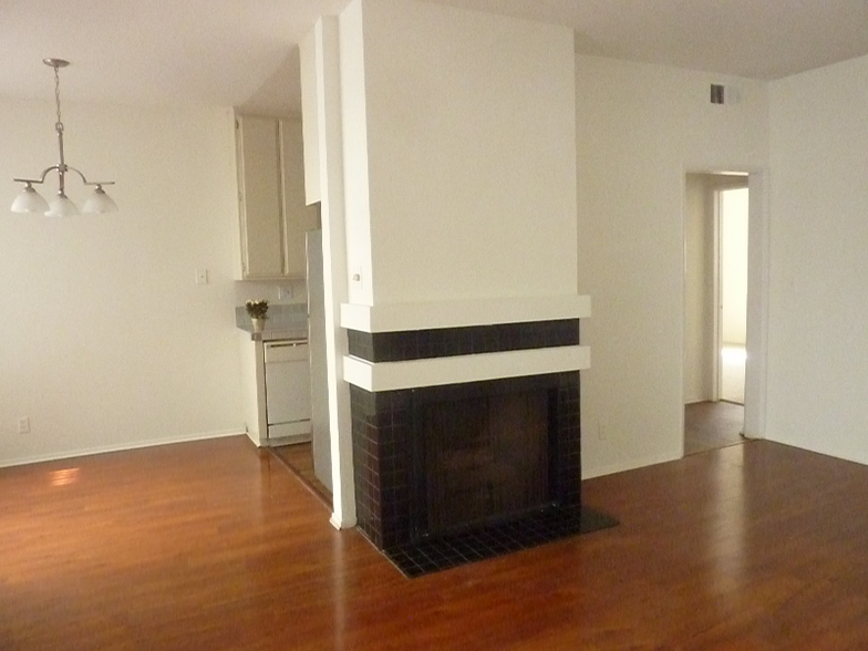 Building Photo - 3648 Motor Ave