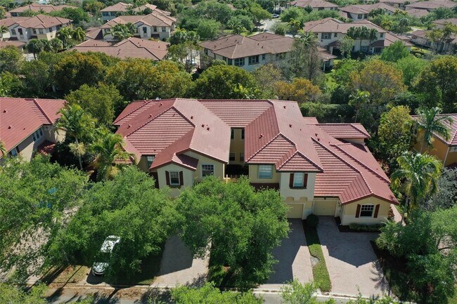 Building Photo - 5773 NW 119th Terrace