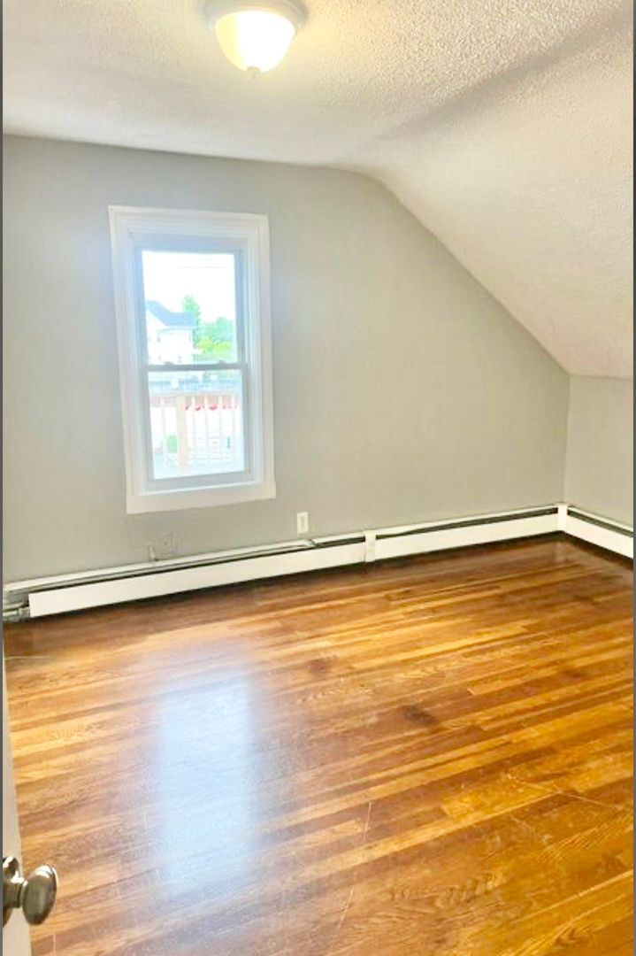 Building Photo - 72 Pocasset Ave