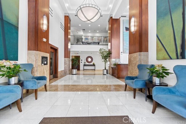 Building Photo - 488 E Ocean Blvd