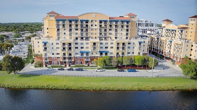 Building Photo - 8395 SW 73rd Ave