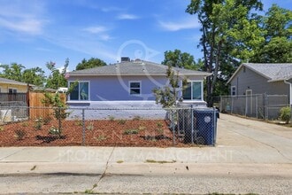 Building Photo - 4617 13th Ave