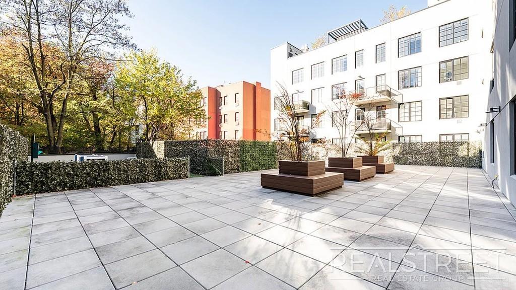 Building Photo - New Luxury Development in Prime Vinegar Hill