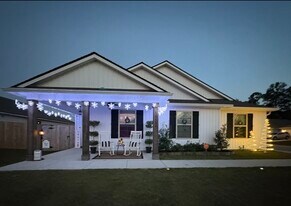 Building Photo - 60604 Townsend Dr