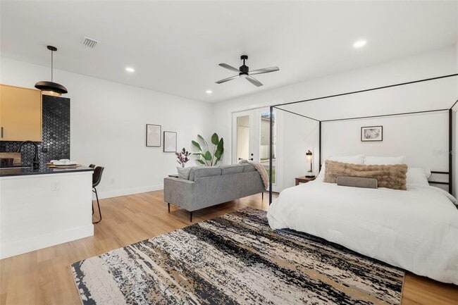 Building Photo - 212 W Euclid Ave