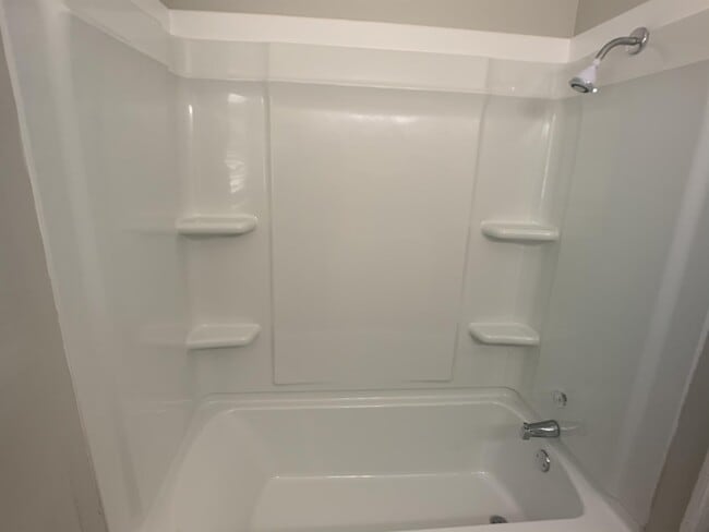 Building Photo - 1714 McHenry Ave