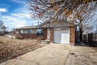 Building Photo - 1702 NW 45th St