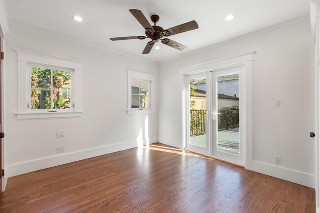 Bedroom - Master Suite 1 - 2442 W Sunset Blvd