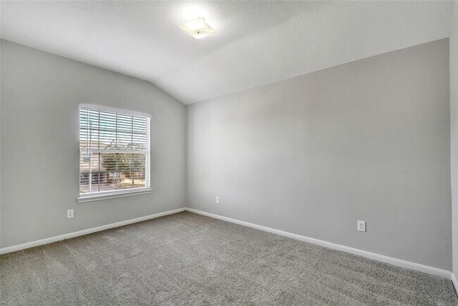 Building Photo - 31723 Regal Park Ct
