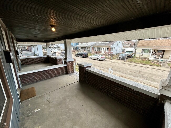 Building Photo - 431 N Oakland Ave