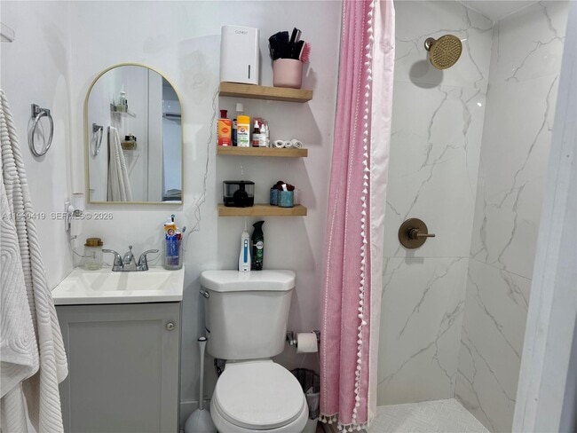 Building Photo - 10800 NW 22nd Ct