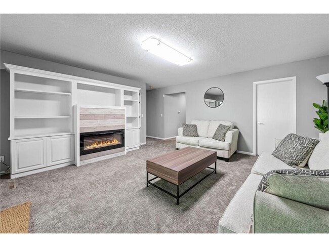 Building Photo - 11730 Vista Dr