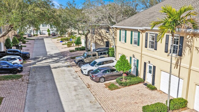 Building Photo - 133 Wentworth Ct