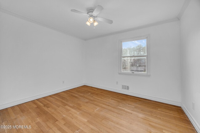 Building Photo - 107 Old Bridge Dr