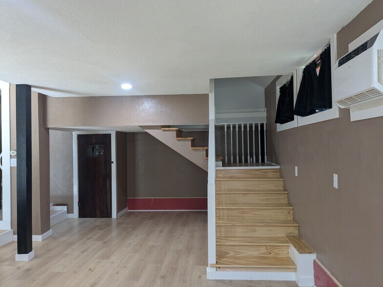 Building Photo - 115 Garvins Falls Rd