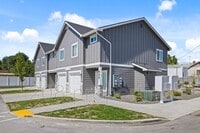 Building Photo - 443 2nd Ave N