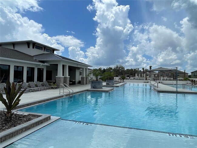 Building Photo - 36544 Smithfield Ln