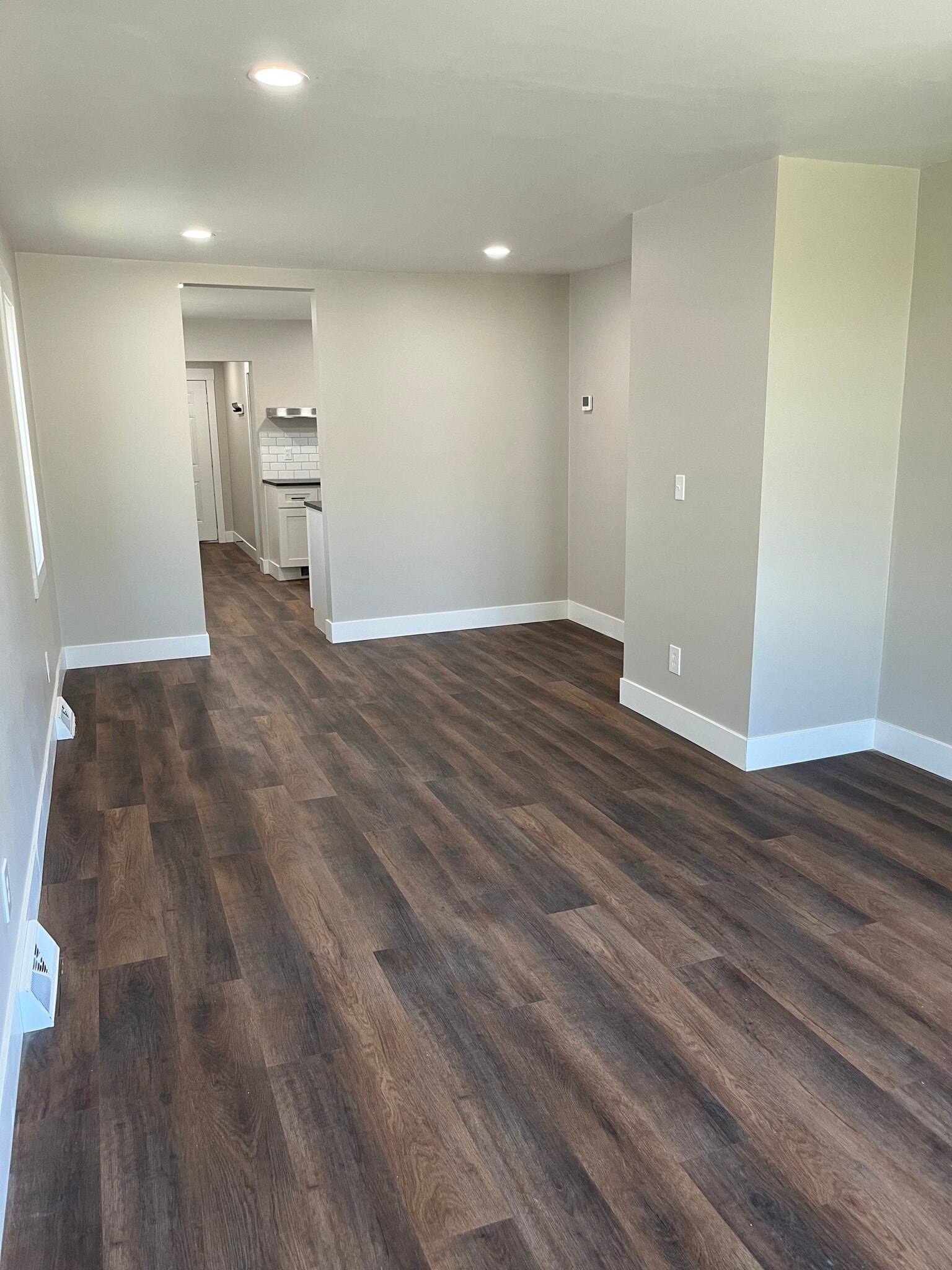 Building Photo - 1320 Fairlawn Ave