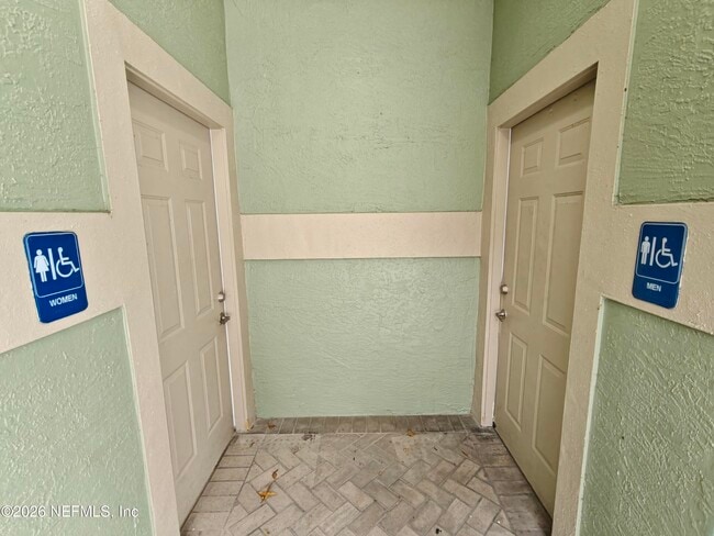 Building Photo - 7701 Timberlin Park Blvd