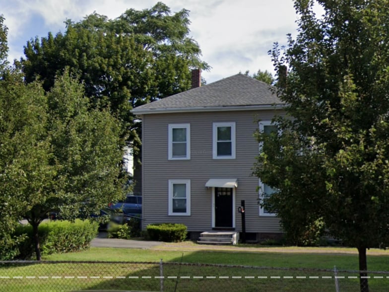Building Photo - 309 Highland Ave