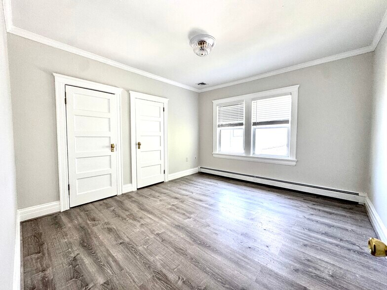 Building Photo - 50 Western Ave