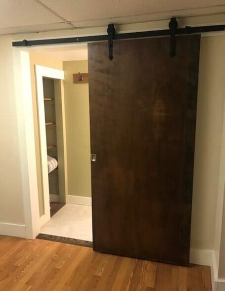 Bathroom from hallway - 7 Gendron Rd