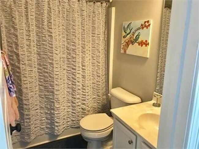 Building Photo - Carolina Lakes Gated Community!!