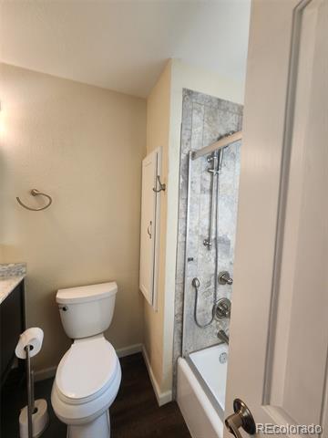 Building Photo - 9225 Clermont Dr