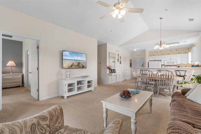 Building Photo - 6253 Catalina Dr