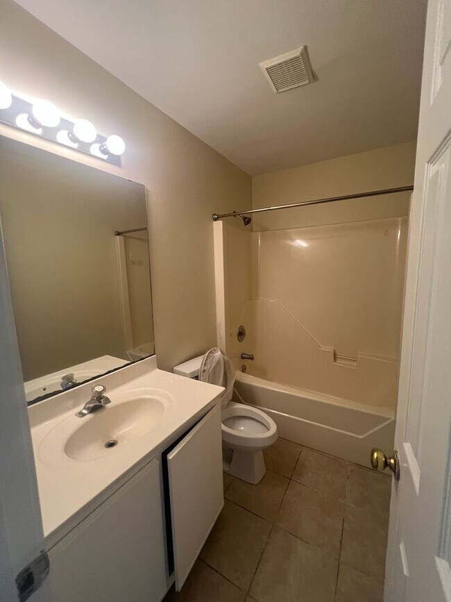 Building Photo - Freshley Painted! Updated Flooring! Pets o...